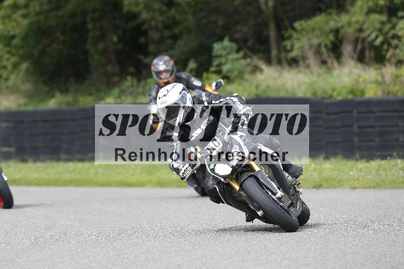 /53 16.09.2025 Track Day Domi Aegerter ADR/Gruppe gruen/50